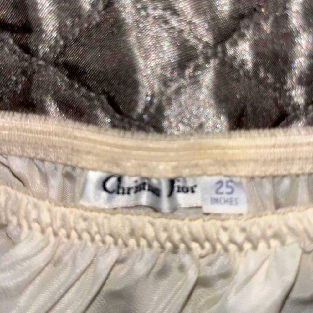 ⚜️VINTAGE DIOR 😩 - Picture 2 of 4